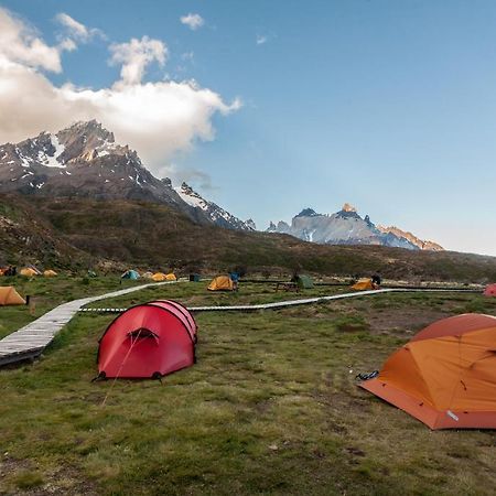 Refugio Vertice Paine Grande Torres del Paine National Park Esterno foto
